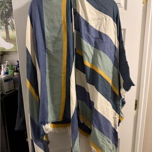 Francesca's Collections Blue and Cream Shawl